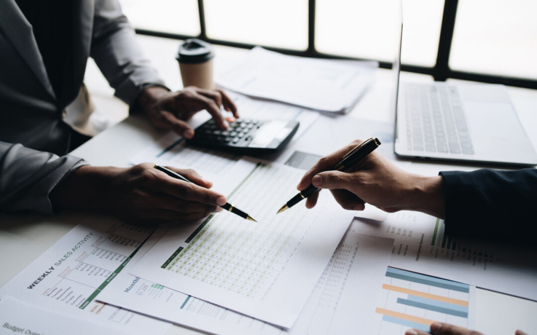 Faktura korygująca a anulowanie sprzedaży – jakie różnice i kiedy stosować?